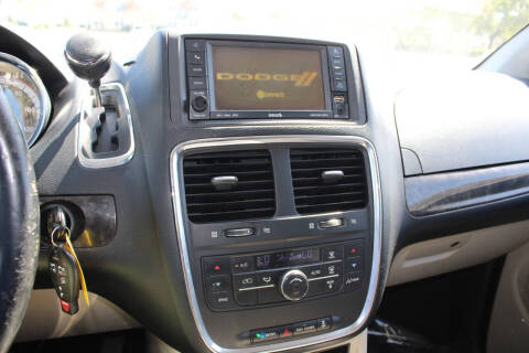2011 Dodge Grand Caravan Crew