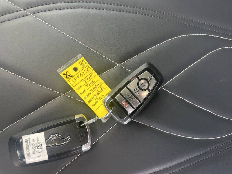 2025 Ford Mustang Mach-E Select