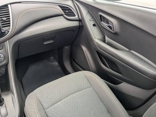 2022 Chevrolet Trax LS