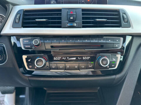 2018 BMW 3 Series 320i xDrive