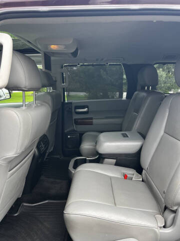 2014 Toyota Sequoia Platinum