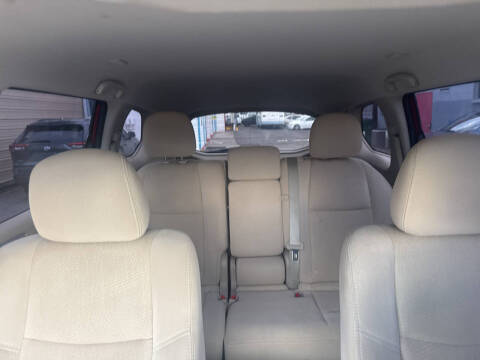 2016 Nissan Pathfinder SL