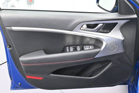 2023 Genesis G70