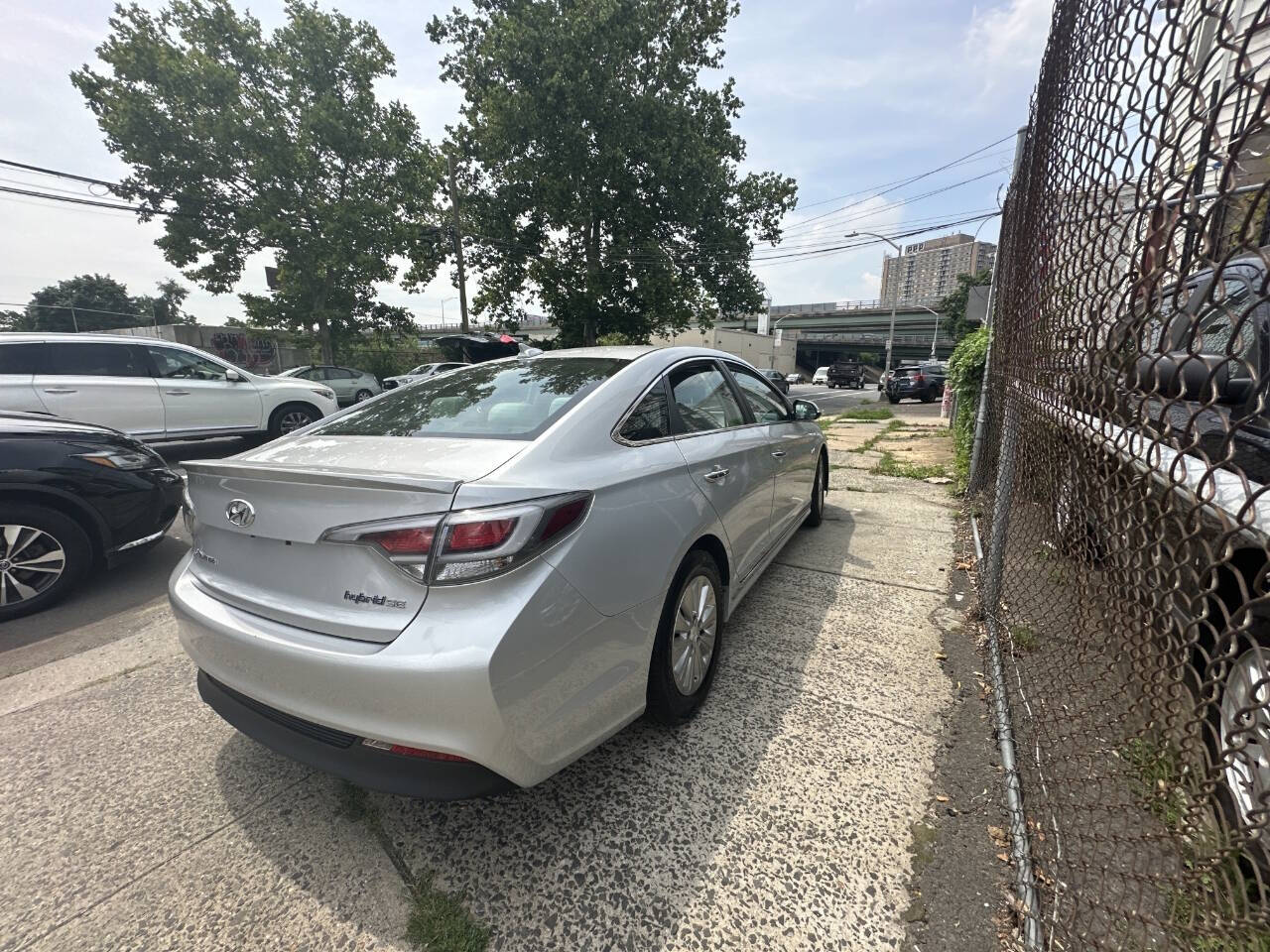 2016 Hyundai SONATA Hybrid for sale at 77 Auto Mall in Newark, NJ