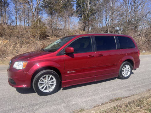 2016 Dodge Grand Caravan for sale at Drivers Choice Auto in New Salisbury IN