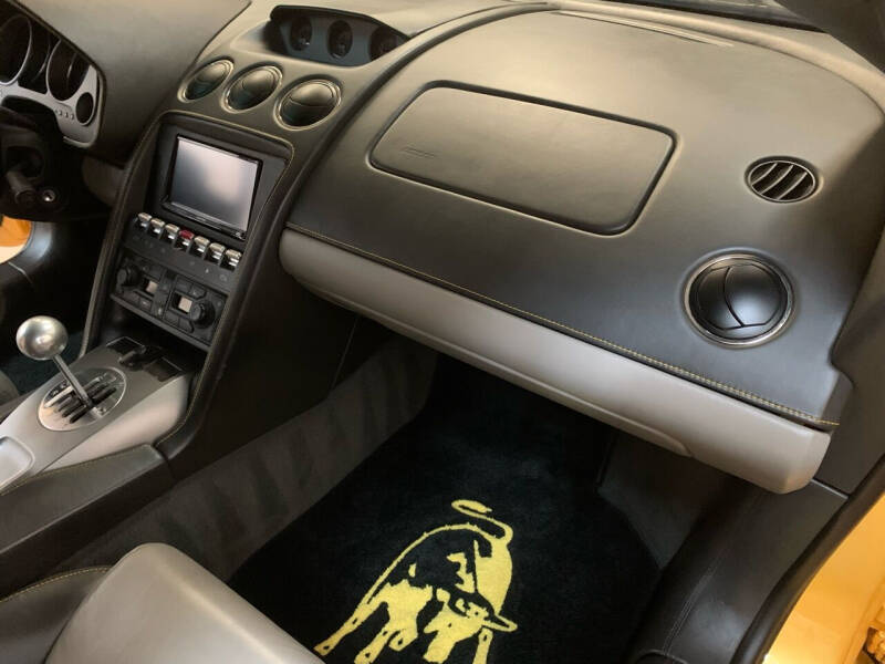 2004 Lamborghini Gallardo