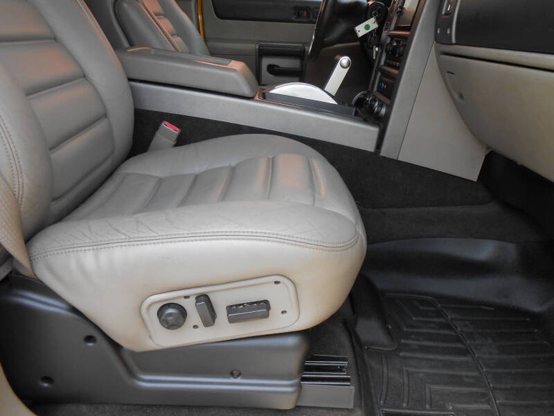 2003 HUMMER H2