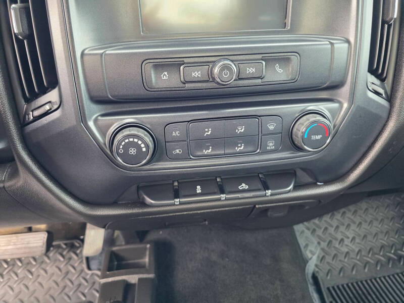 2018 Chevrolet Silverado 1500 Custom