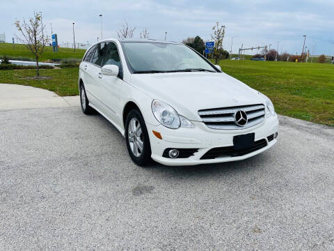 2008 Mercedes-Benz R-Class for sale at Airport Motors in Saint Francis WI