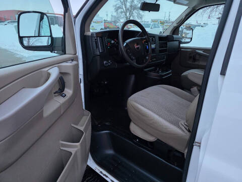 2014 GMC Savana LT 3500