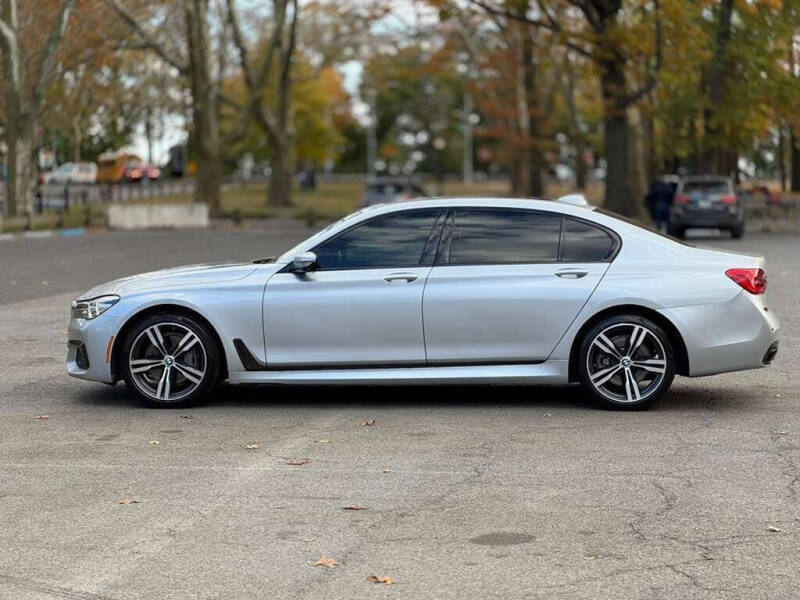 2019 BMW 7 Series 740i