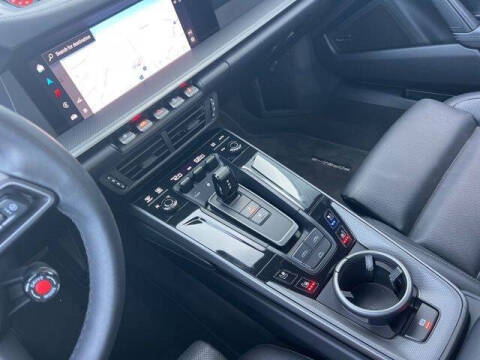 2025 Porsche 911 Carrera