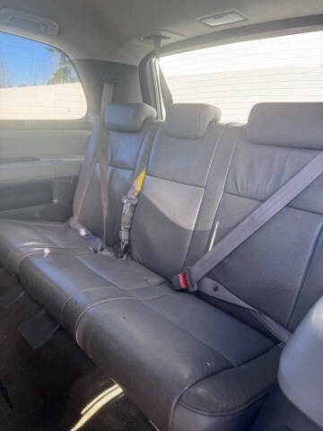 2008 Toyota Sequoia SR5