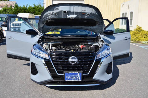 2023 Nissan Kicks SV