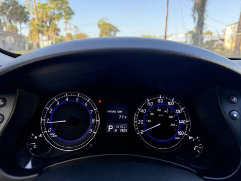 2013 Infiniti EX37 Journey