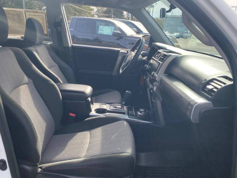 2019 Toyota 4Runner SR5