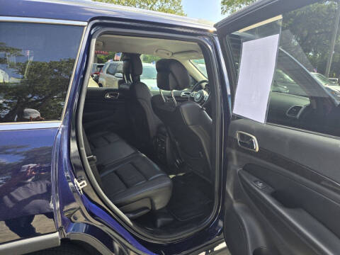 2012 Jeep Grand Cherokee Laredo