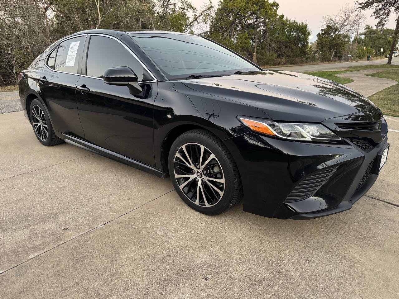 Used Car 2019 Toyota Camry  Se 4dr Sedan For Sale Under $20,000 In Austin, Texas