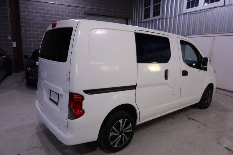 2017 Nissan NV200 SV