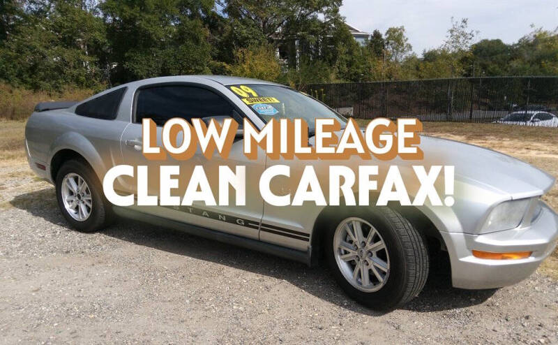 2009 Ford Mustang V6 Deluxe