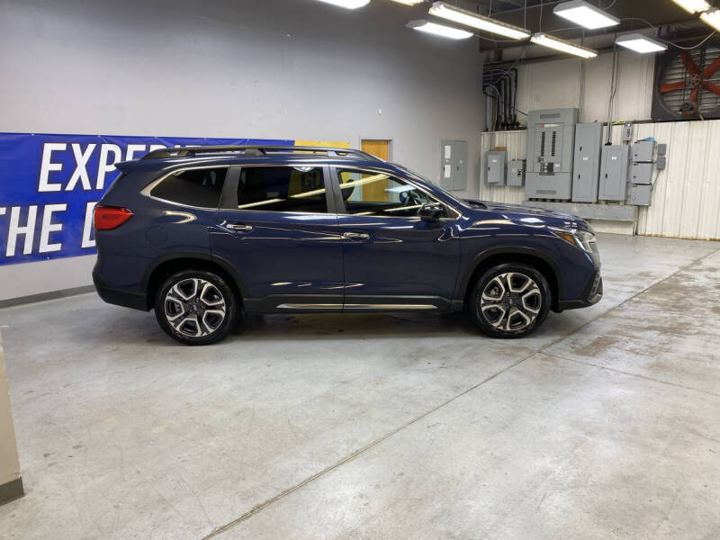 2025 Subaru Ascent Touring