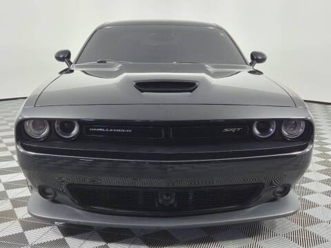 2016 Dodge Challenger SRT 392