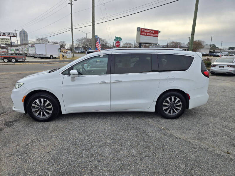 2021 Chrysler Pacifica Touring L