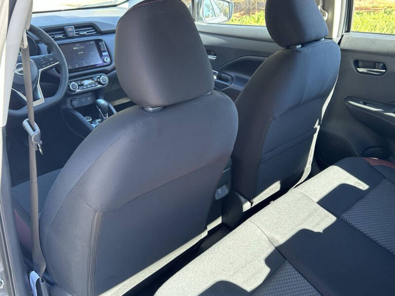 2025 Nissan Versa SR