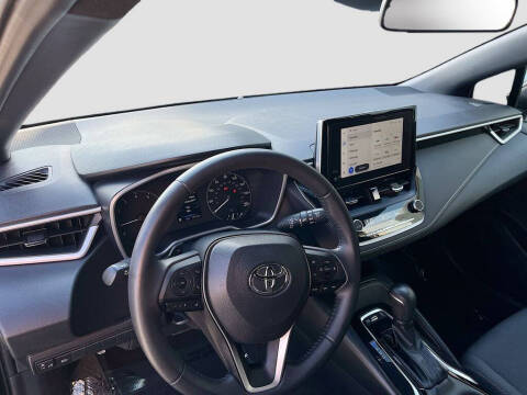 2023 Toyota Corolla Hatchback SE