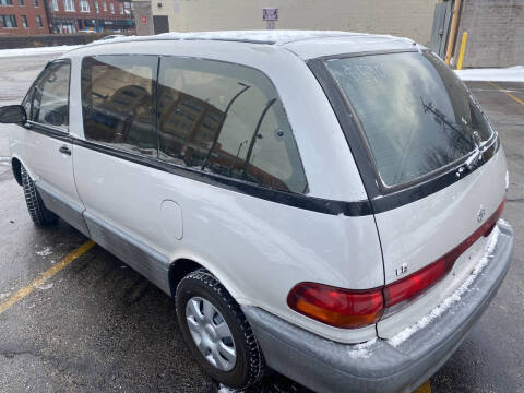 1992 Toyota Previa LE