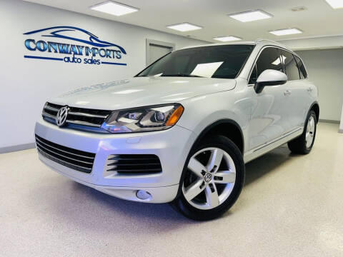 2013 Volkswagen Touareg for sale at Conway Imports in Streamwood IL