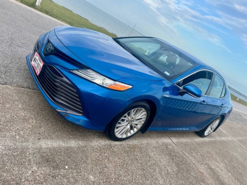 2019 Toyota Camry Hybrid
