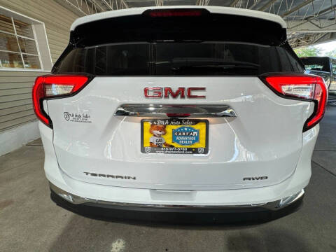 2022 GMC Terrain SLT