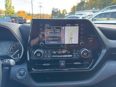 2022 Toyota Highlander XSE