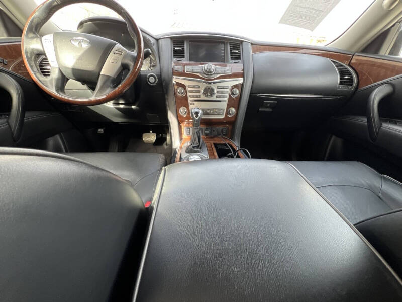 2019 Infiniti QX80 Luxe