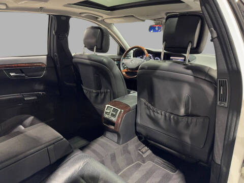 2013 Mercedes-Benz S-Class S 550