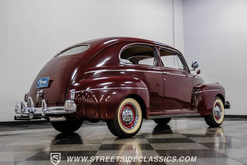 1941 Ford Deluxe