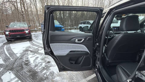 2023 Jeep Compass Latitude Lux