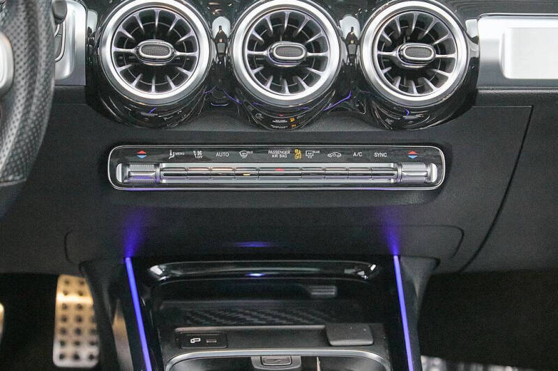 2022 Mercedes-Benz GLB AMG GLB 35