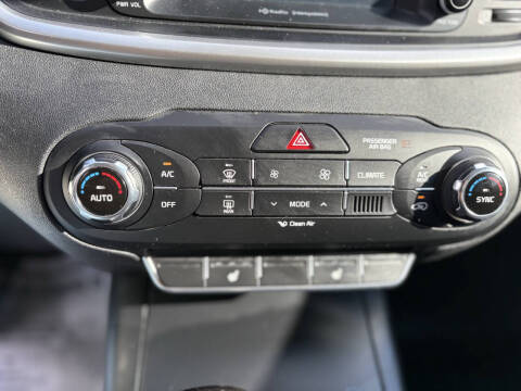 2018 Kia Sorento LX V6