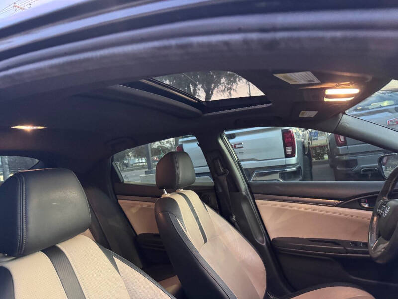 2018 Honda Civic EX-L w/Navi