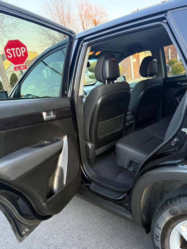 2014 Kia Sorento LX