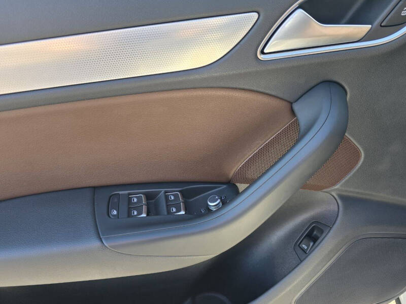 2018 Audi Q3 2.0T quattro Sport Premium Plus