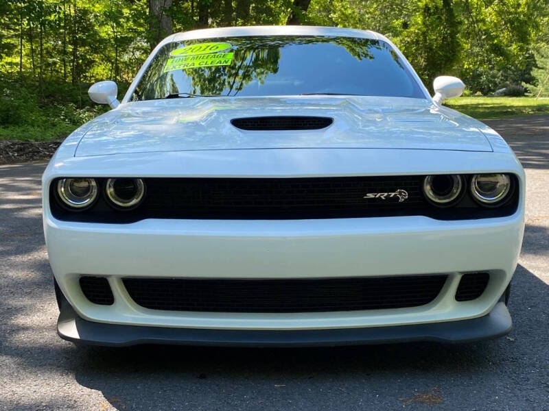 2016 Dodge Challenger SRT Hellcat