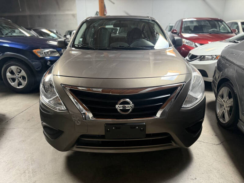 2015 Nissan Versa 1.6 S