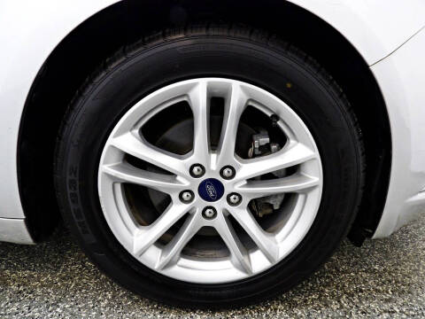 2018 Ford Fusion Hybrid SE