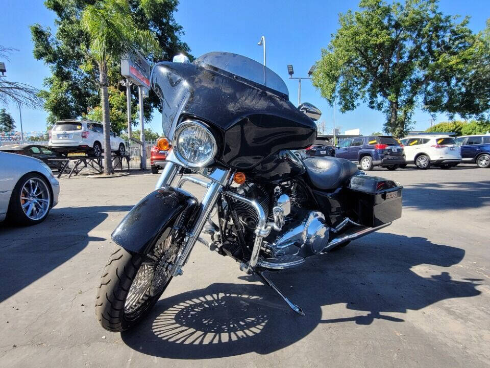 2009 Harley-Davidson Street Glide for sale at Victory Motors Inc in Modesto, CA