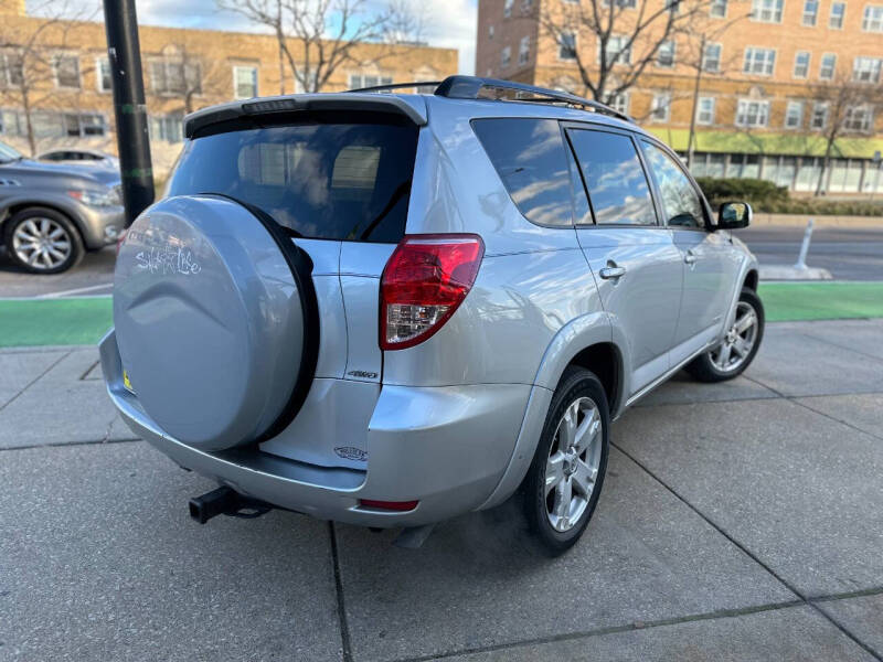 2007 Toyota RAV4 Sport photo 6