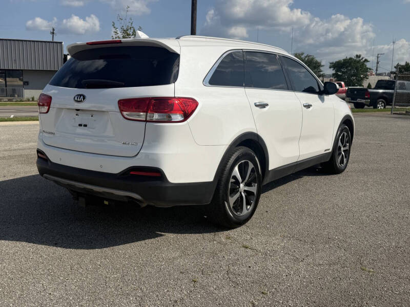 2017 Kia Sorento EX V6