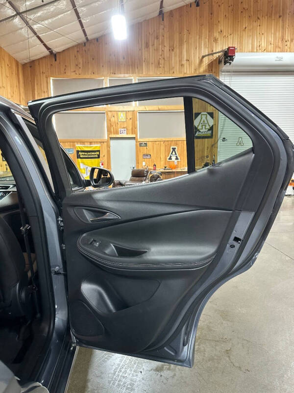 2022 Buick Encore GX Select